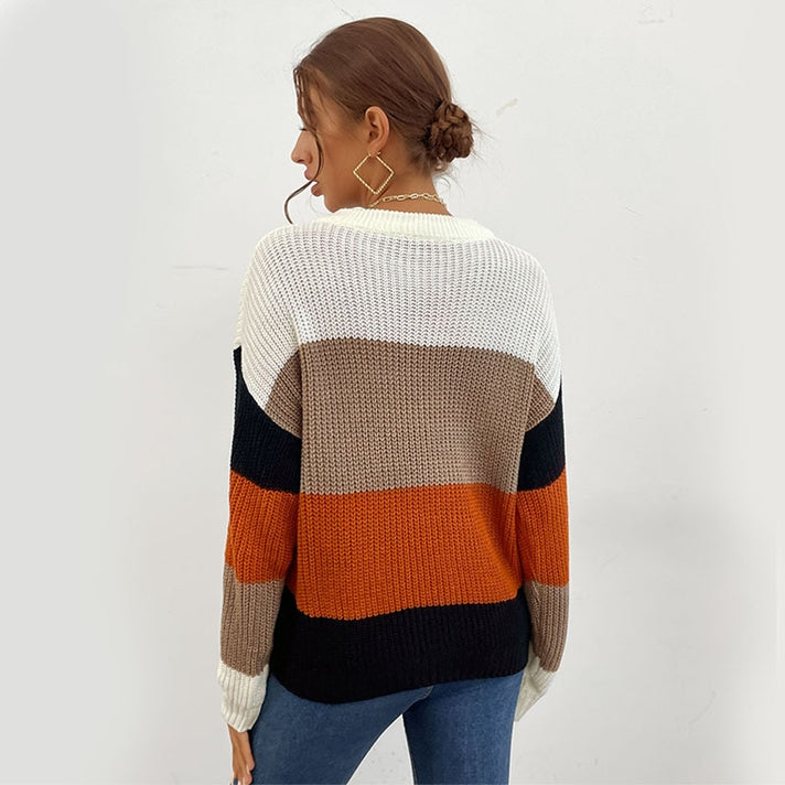 Slouchy Color-Matching Crew Neck Sweater