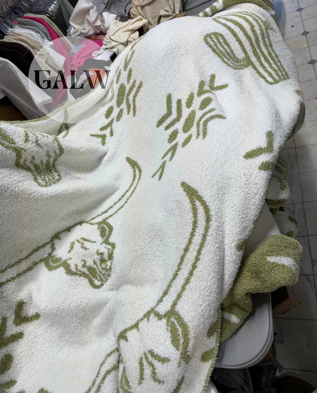 GAL OG Western Cactus Longhorn Aztec 50x70 Blanket