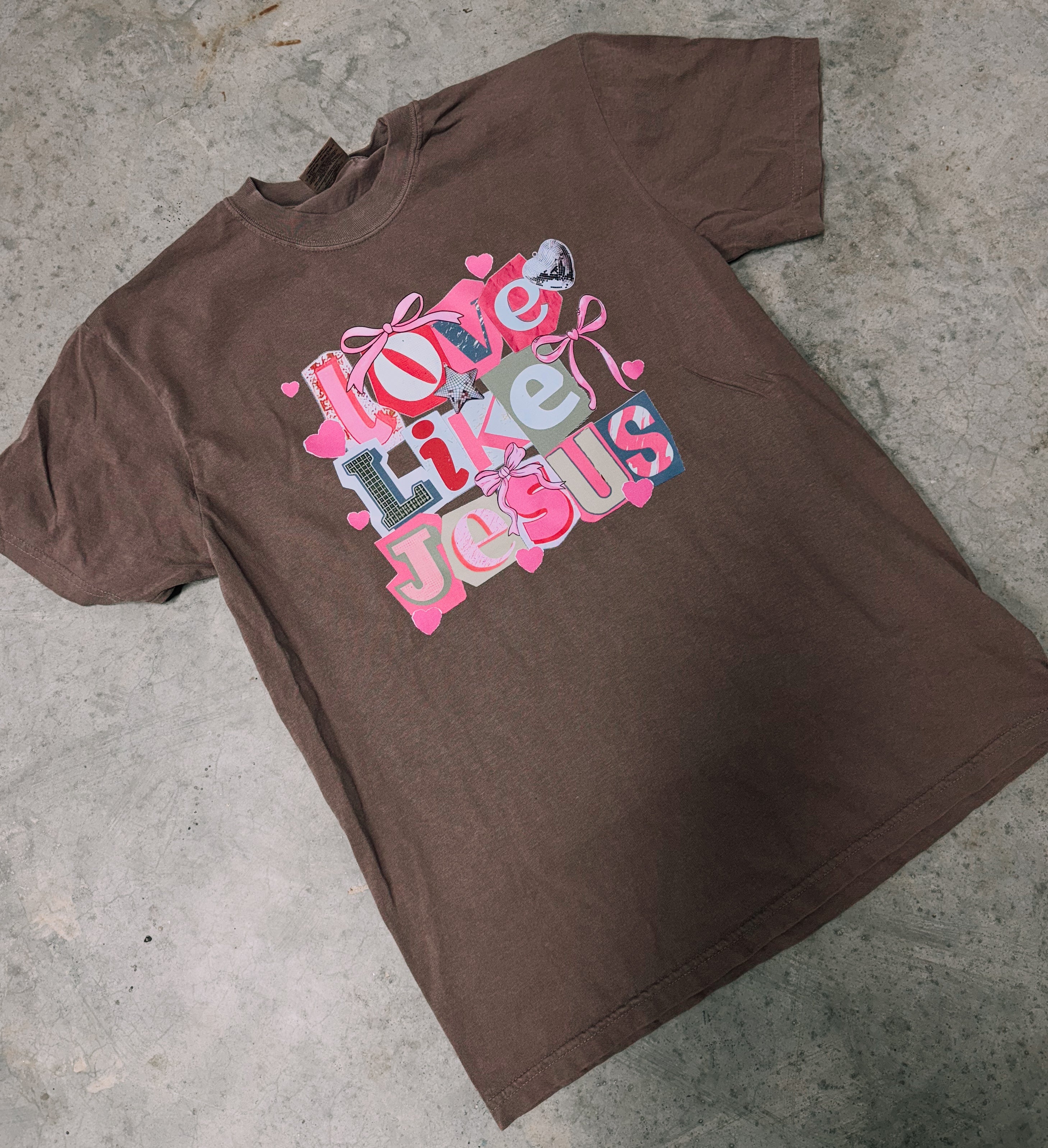 Love like Jesus comfort color tee